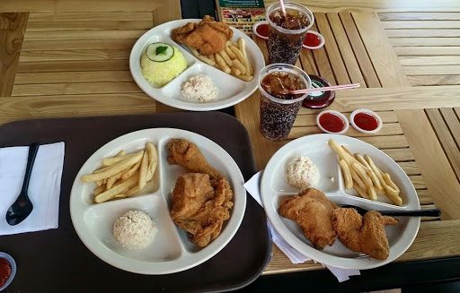 Borenos Fried Chicken (Asia City)