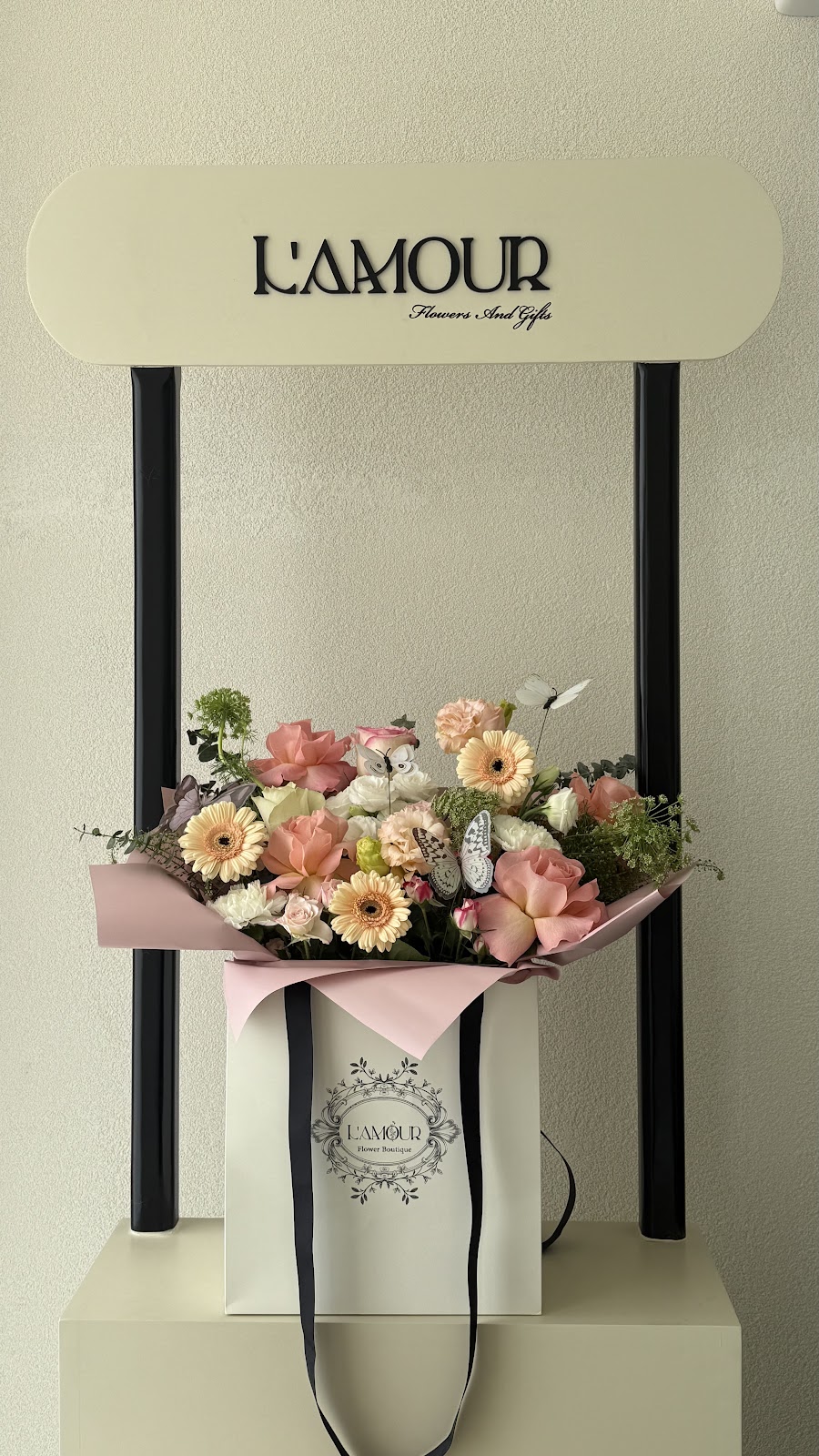 Lamour flowers and gifts - صورة 2