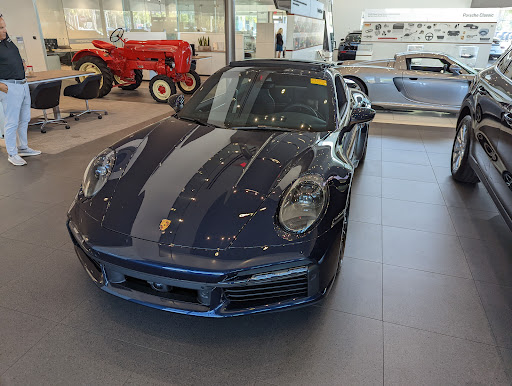 Land Rover Jacksonville Gallery - United States