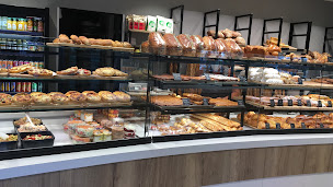 Photo n°52 de Boulangerie-Pâtisserie La Poterne à Paris (Pâtisserie)