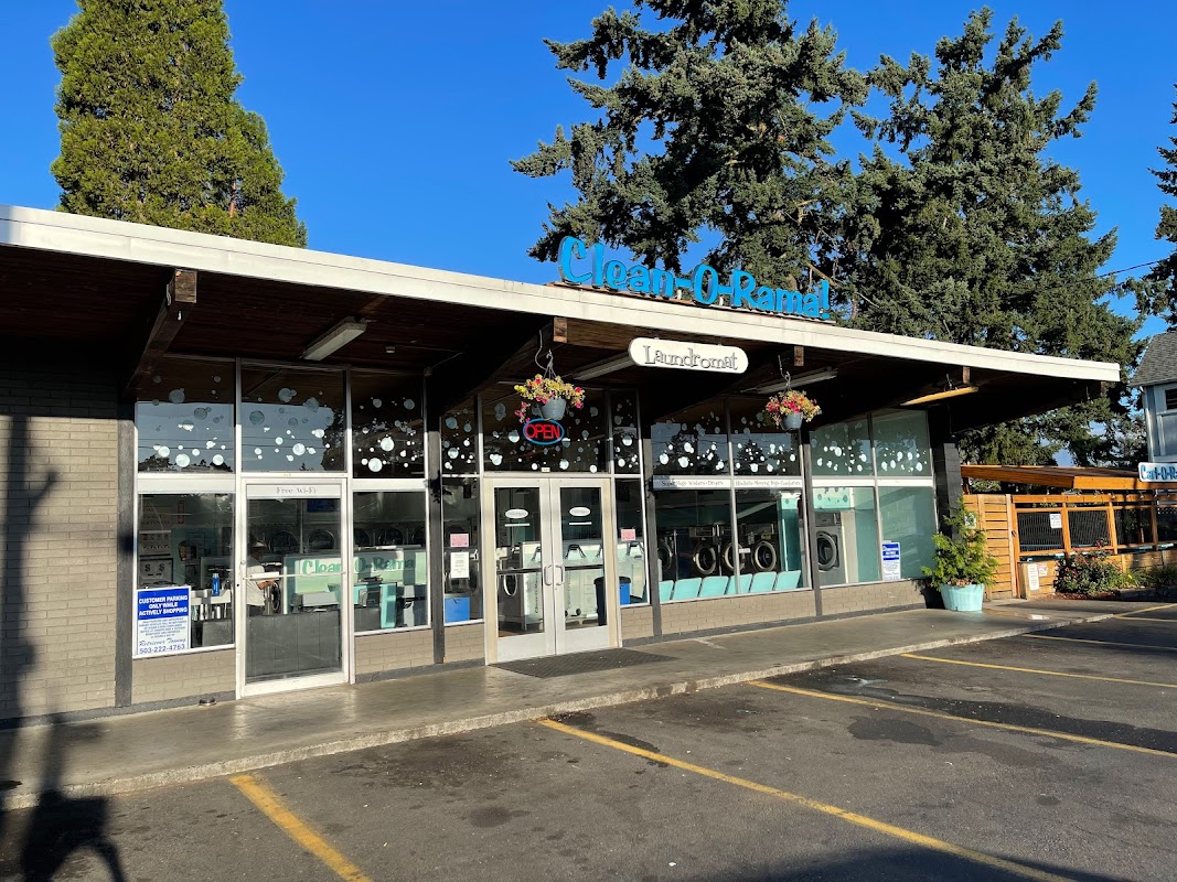 Clean laundry equipment at Clean-O-Rama! Southeast in Portland, OR