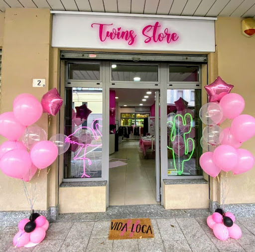 Twins Store - Visual