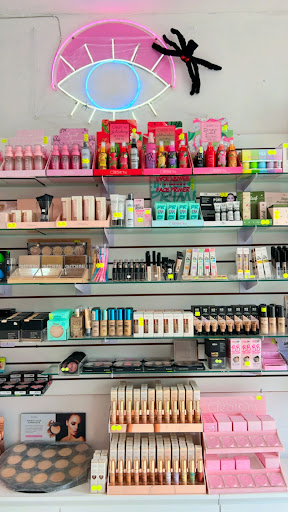 Addictive Makeup - Visual