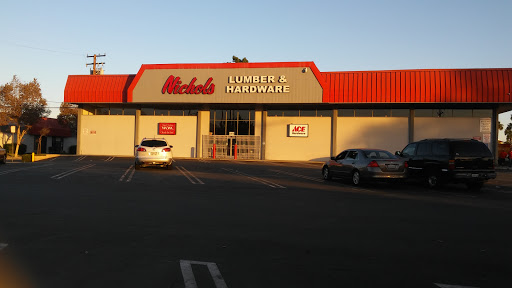 Nichols Lumber & Hardware Logo