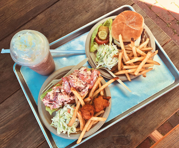 Captain Frosty's by null