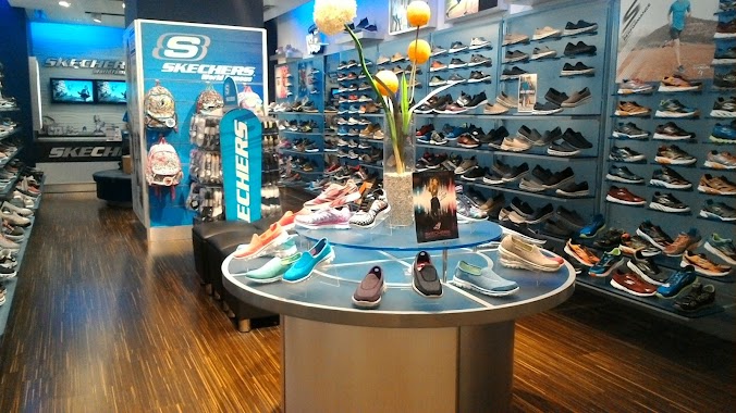 Skechers, Author: SKECHERS