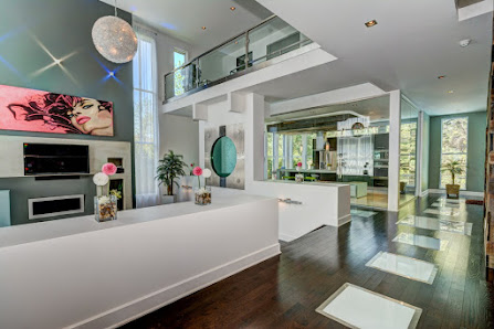 Stephane Legare Agent Immobilier Courtier 305 Bd de la Seigneurie O #100, Blainville, QC J7C 4T2, Canada