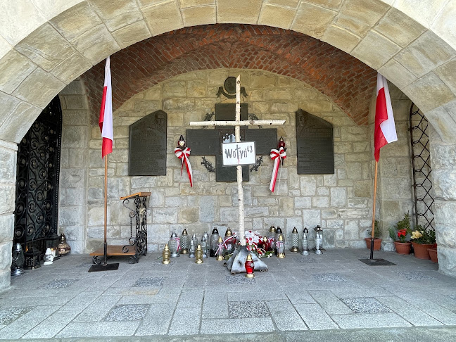 Bazylika Mniejsza MB Bolesnej w Limanowej - Kościół