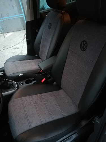 ΠΛΥΝΤΗΡΙΟ/ΑΞΕΣΟΥΑΡ/ΑΝΤΑΛΛΑΚΤΙΚΑ Αυτοκινήτων The first car wash - Πλυντήριο αυτοκινήτου