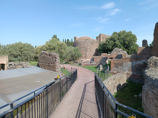 Villa Adriana Gallery - Italy