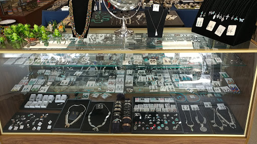 Custom Gift Candles & Jewelry Gallery - United States