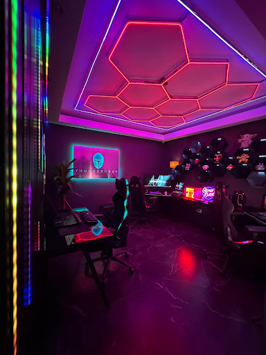 Thunderobot - Visual