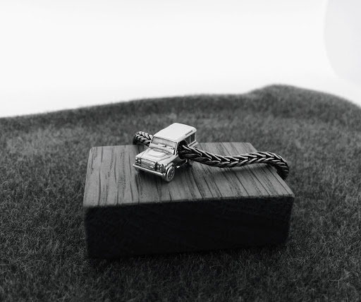 Acorn to Oak Jewellery - Thumbnail