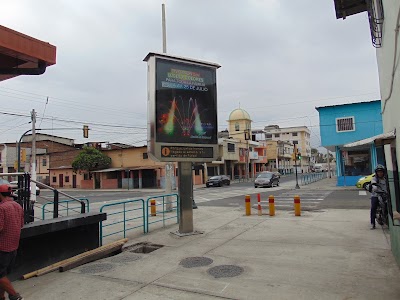 Photos of Metrovia 2 "Parada Estadio Capwell - Oeste"