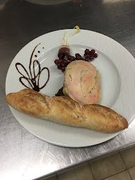 Photo n°2 de Restaurant Auberge de la Colline à Vaudémont (Hostellerie)