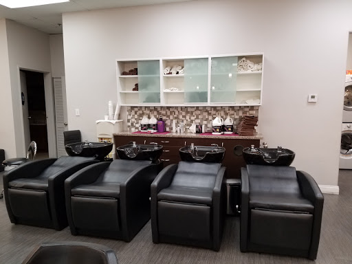 Yashi Beauty Salon - Thumbnail