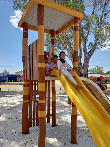 Vellgrove Reserve Playground - Thumbnail