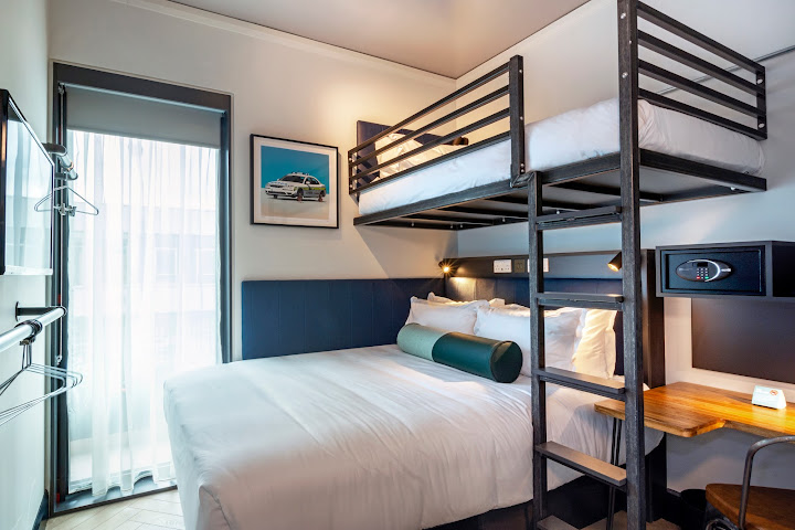 The Hendrick Smithfield by null