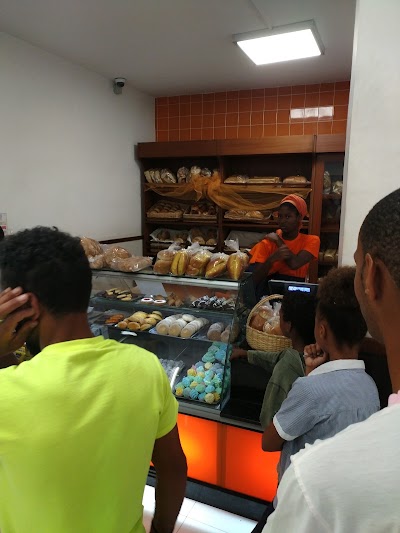 Photos of P&atilde;o Quente - Terra Branca