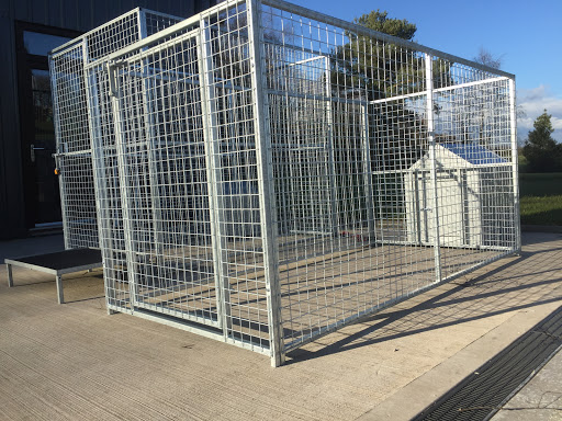 RH DOG PENS