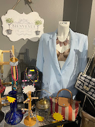 Photo n°5 de aux jolies fripes à Chaudenay (Magasin de vêtements)