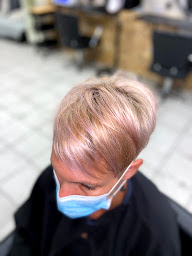 Photo n°14 de L'Attrap' Rêves à Boulay-Moselle (Salon de coiffure)