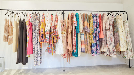 Secret Style Dress Hire - Thumbnail