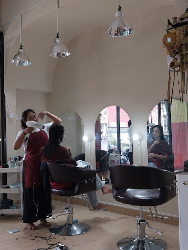 Salon Indah Beauty & Collection