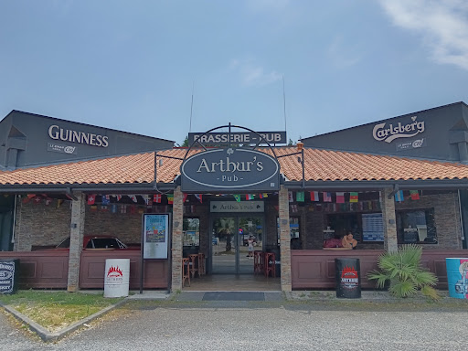 Arthurs Frenchies BBQ - Thumbnail