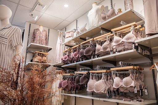 Boutique Marilyn Gallery - Canada