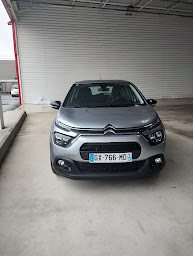 Photo n°14 de Carrefour Location à Maubeuge (Agence de location de fourgonnettes)