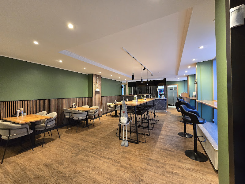 Nomad's Sushi — photo
