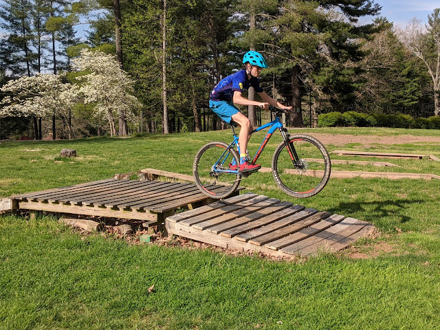 Kolo Bike Park by null