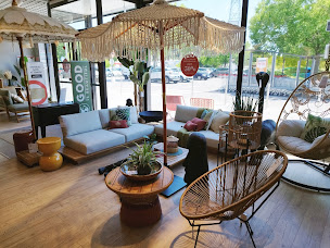 Photo n°2 de Maisons du Monde à Trans-en-Provence (Magasin de canapés)