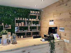 Photo n°6 de HighSociety - CBD & VAPE - Commercy à Commercy (Boutique de cigarettes électroniques)