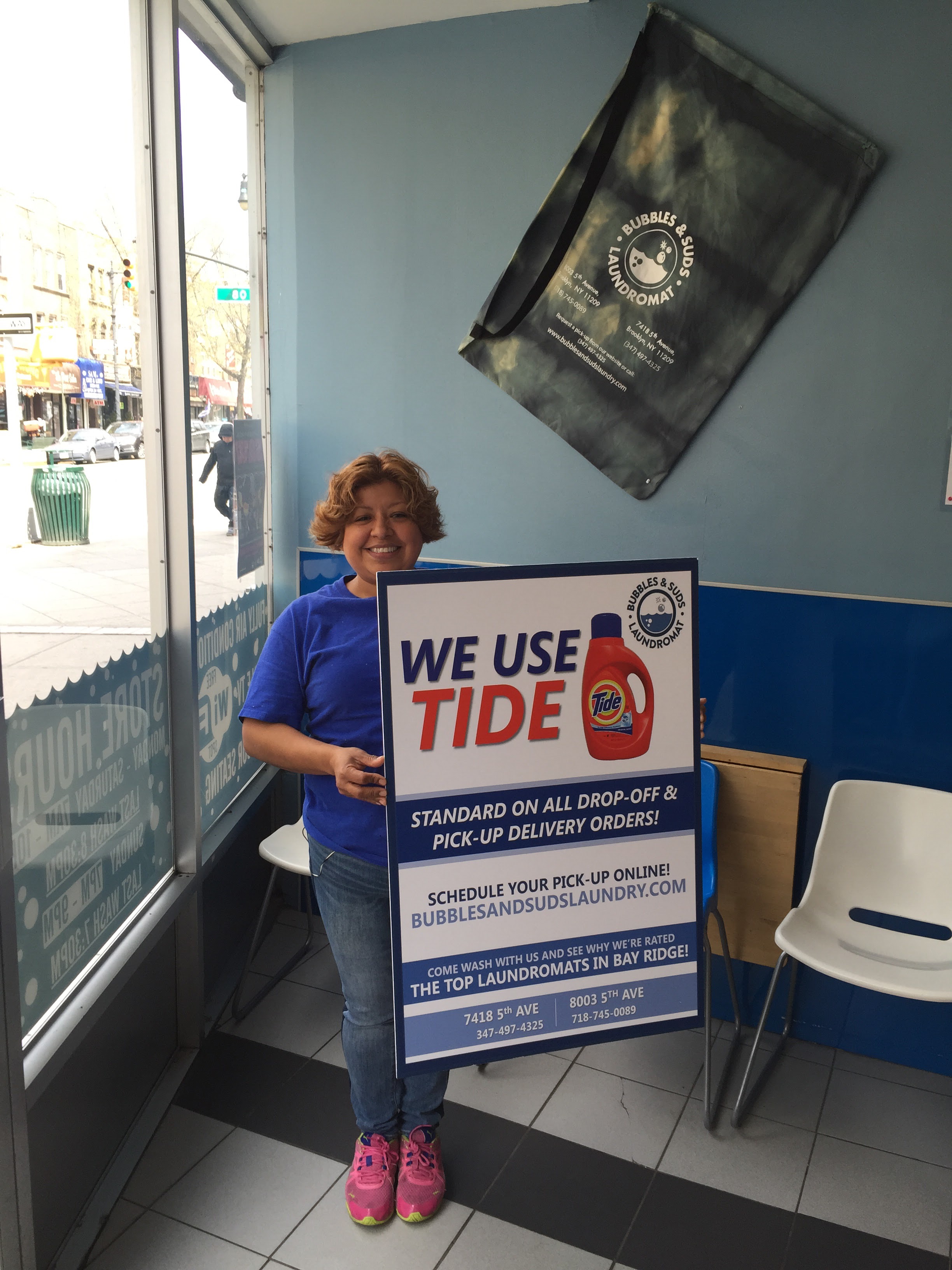 Bubbles & Suds Laundromat storefront and entrance in Brooklyn
