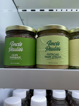 Uncle Paulie's Deli by null