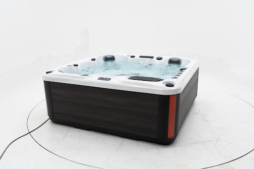 My Wee Hot Tub