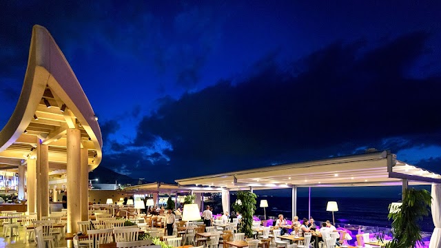 Beachcomber Bar Restaurant Stalis