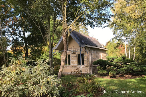 Photo de Au delà des Saules : Maison d'Hôtes/Gîtes dans les Hortillonnages à Amiens à Rivery (80136)