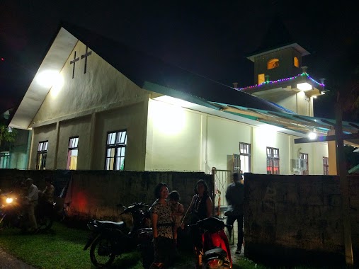 Gereja Terang Dunia GPM Jemaat Rumah Tiga, Author: Danniel Meindert Kastanya