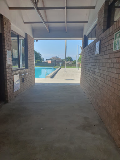 Trafalgar Outdoor Pool - Thumbnail