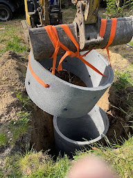 Photo n°17 de CvTerrassement 95 à Beauchamp (Entreprise de terrassement)