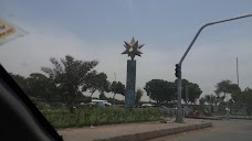 Star Gate Bus Stop karachi Shahrah-e-Faisal