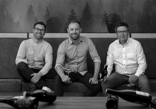 Winemonkeys - Visual