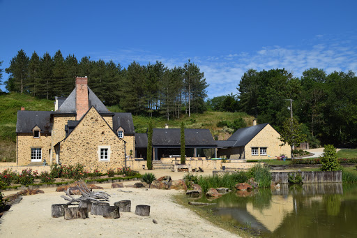 Photo de Village Vacances et Pêche - Camping Villiers Charlemagne à Villiers-Charlemagne (53170)