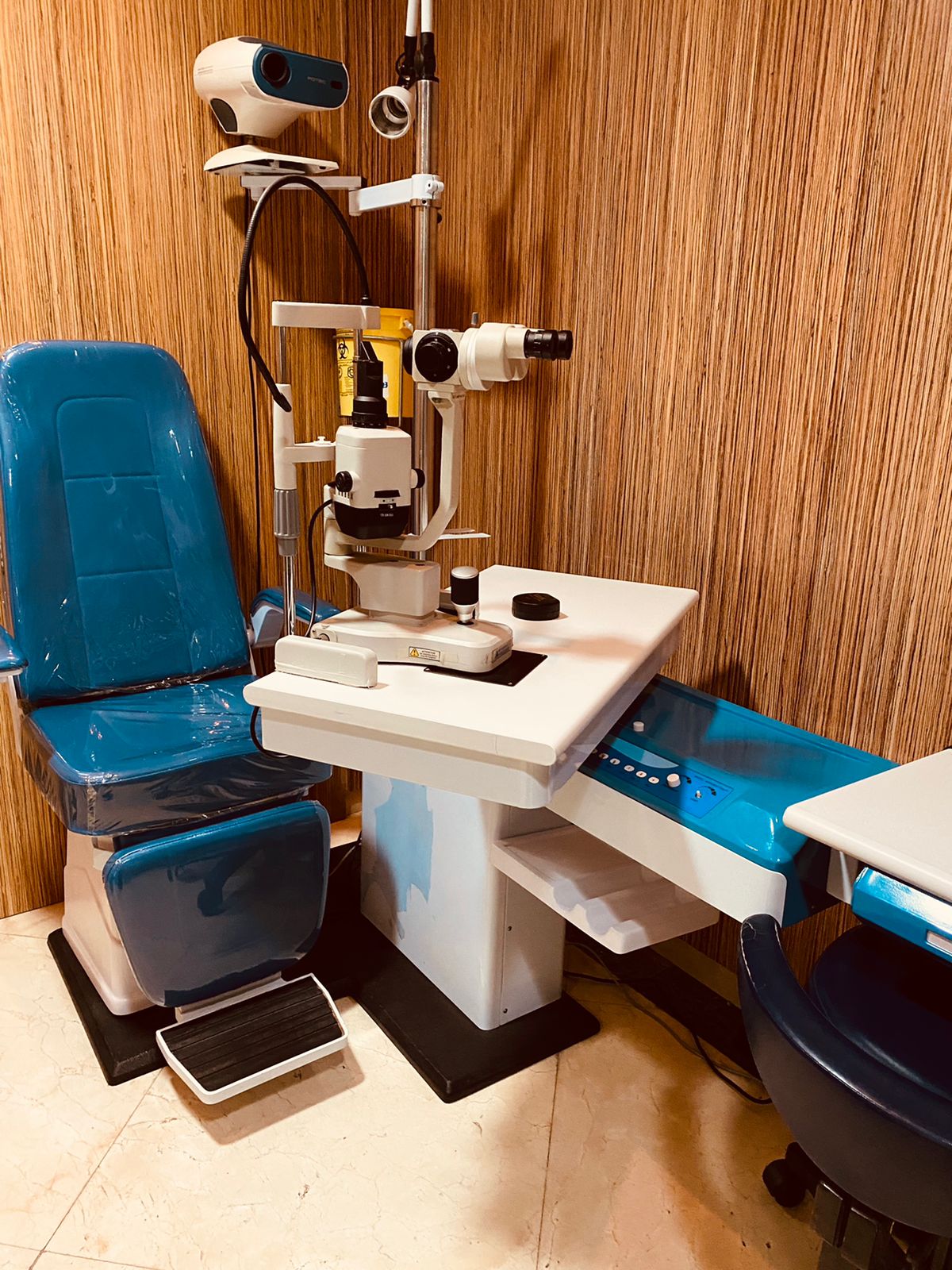 عيادة الاستشاريان نواف وناصر للعيون - صورة 2