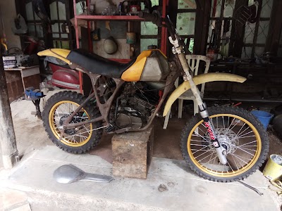 Photos of Alfred180 Garage & Customs