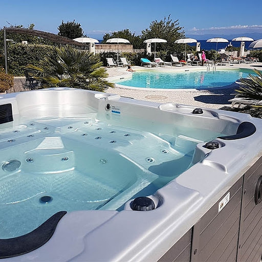 Dream Pool - Visual