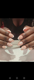 Photo n°22 de Chic & Fun à Paris (Institut de beauté)